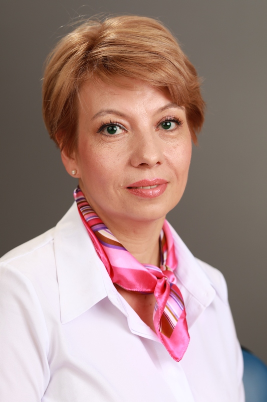 Цей Елена Станиславовна.